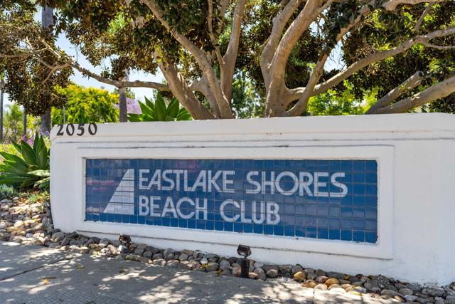 707 Eastshore Terrace, Chula Vista CA: https://media.crmls.org/mediaz/c08e9f8e-dfe3-4df3-b6b9-a5d75a3863e8.jpg