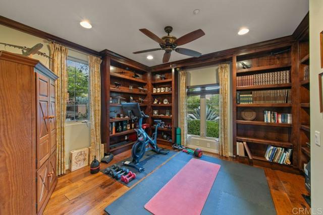 14523 Caminito Lazanja, San Diego CA: https://media.crmls.org/mediaz/c08f4a5c-32a8-4e62-9630-3fdf9cb1b1bd.jpg