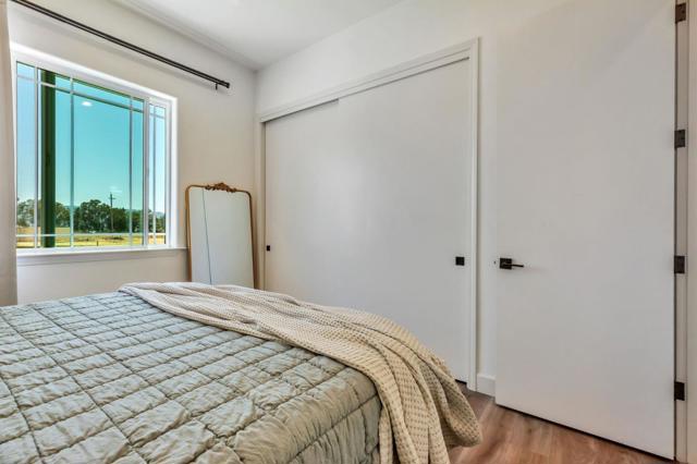 10055 Foothill Avenue, Gilroy CA: https://media.crmls.org/mediaz/c0904c23-dfd7-4ff6-94eb-de93f98e7bcf.jpg