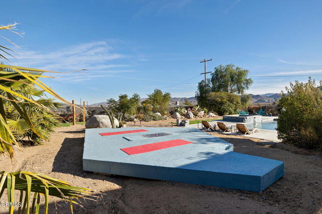 Detail Gallery Image 37 of 52 For 4741 Avenida Del Sol, Joshua Tree,  CA 92252 - 4 Beds | 3 Baths