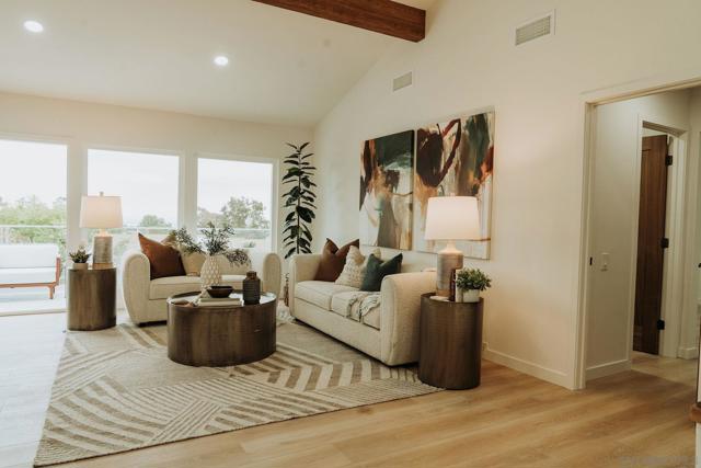 2143 Caminito San Martin, La Jolla CA: https://media.crmls.org/mediaz/c09150f3-3d1a-429a-af9f-4989fe1e6318.jpg