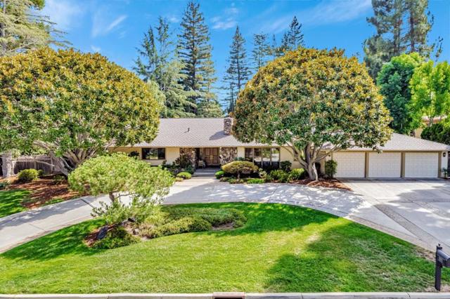 19680 Versailles Way, Saratoga CA: https://media.crmls.org/mediaz/c091656c-6e5b-4330-80a2-8db5743d4514.jpg