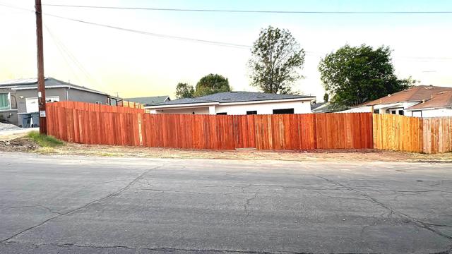 4712 4714 Harbinson Ave., La Mesa CA: https://media.crmls.org/mediaz/c091c561-b068-419f-b5c1-831c6a3968d7.jpg