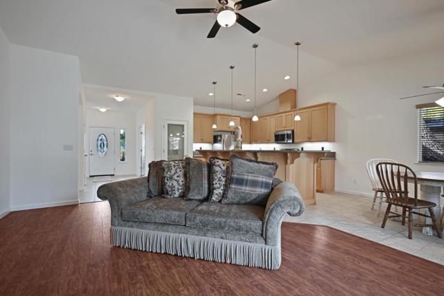 1685 American River Trail,  CA: https://media.crmls.org/mediaz/c091f98a-c4da-4c4b-ac12-7908f8f38d25.jpg