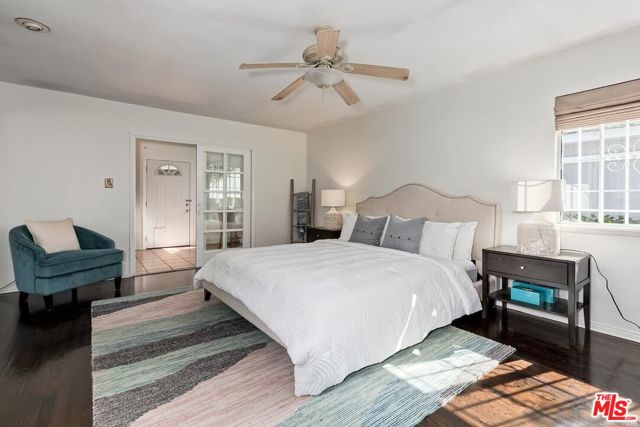 2218 S Genesee Avenue, Los Angeles CA: https://media.crmls.org/mediaz/c09356ab-d3db-4fde-92b0-a56ab5b627e5.jpg