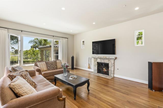 16733 Calle Hermosa, San Diego CA: https://media.crmls.org/mediaz/c094b416-c03f-4a59-81b2-1e7c19dc4aff.jpg