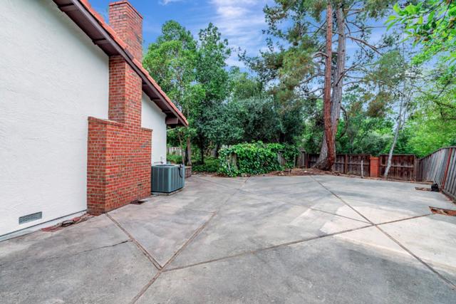 3143 Kirby Lane, Walnut Creek CA: https://media.crmls.org/mediaz/c0963287-3425-4e8a-b067-1f8505c72e0a.jpg