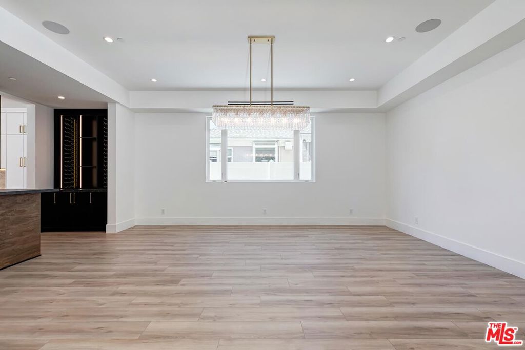 MLS #26857329 image #20