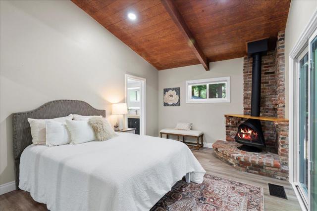 230 Burrell Court, Los Gatos CA: https://media.crmls.org/mediaz/c0994d0e-4e7b-47ec-b480-c938e2645f2a.jpg