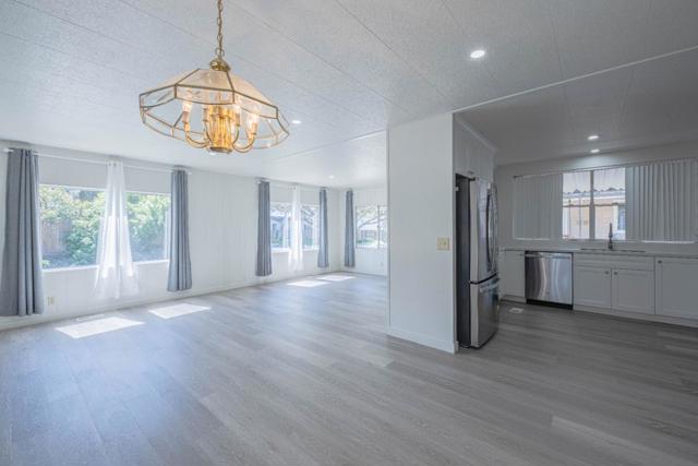 13990 Monte De Oro, Castroville CA: https://media.crmls.org/mediaz/c099f1d9-b19d-40aa-8e5a-707c59b904b8.jpg
