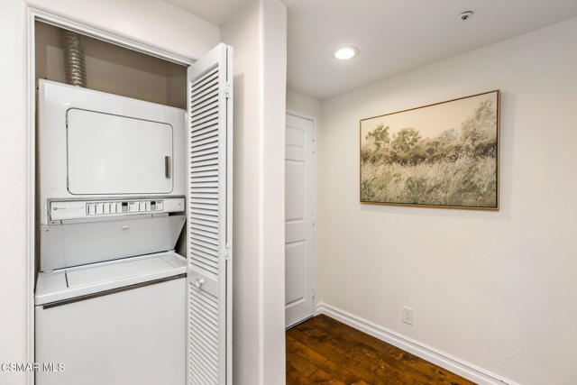 Drew Fenton | 11920 Goshen Avenue Los Angeles CA | MLS: 7420795 Drew Fenton | 11920 Goshen Avenue Los Angeles CA | MLS: 7420795