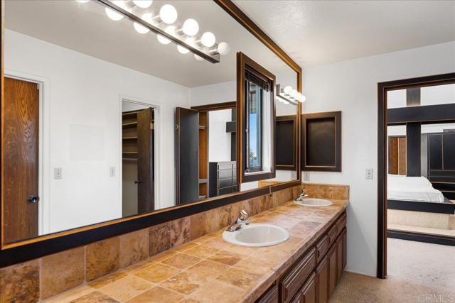 Detail Gallery Image 39 of 75 For 2871 Brant St, San Diego,  CA 92103 - 3 Beds | 3/1 Baths