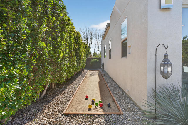 1658 Ava Court, Palm Springs, CA 92262