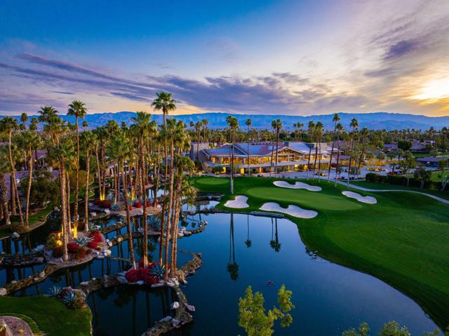 95 Lookout Drive, Palm Desert CA: https://media.crmls.org/mediaz/c09c2e94-4d7a-4ed3-aae9-e7db22bbc3e5.jpg