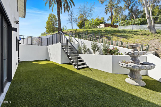 Detail Gallery Image 20 of 20 For 4333 Portola Ave, Los Angeles,  CA 90032 - 4 Beds | 5 Baths