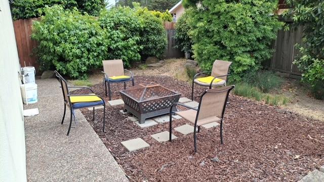 1683 Escalante Way, Burlingame CA: https://media.crmls.org/mediaz/c09db84b-bf2d-4a50-b929-3f5db829571f.jpg