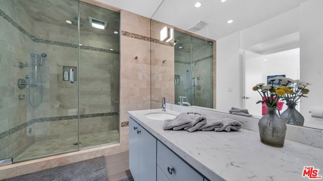 2461 Crest View Drive, Los Angeles CA: https://media.crmls.org/mediaz/c09f485e-86ae-4e89-a574-79af2ee7f1ed.jpg