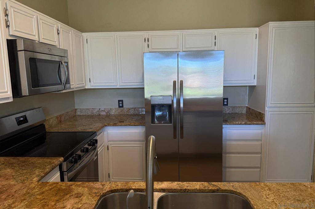 18656 Caminito Cantilena - photo 3