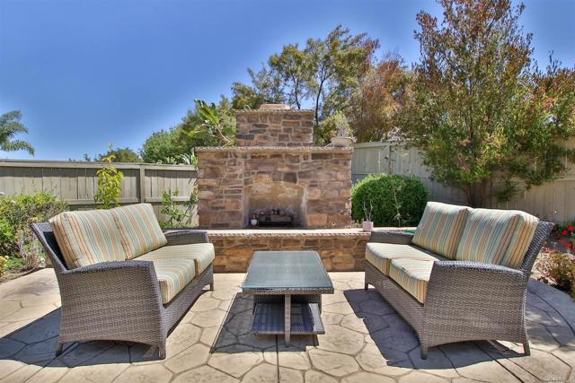 Detail Gallery Image 24 of 29 For 10518 Black Opal Rd, San Diego,  CA 92127 - 5 Beds | 4 Baths