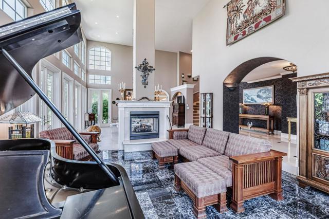 290 Bonnie Lane, Hollister CA: https://media.crmls.org/mediaz/c0a45677-ac69-4d13-b883-df2d8a993546.jpg