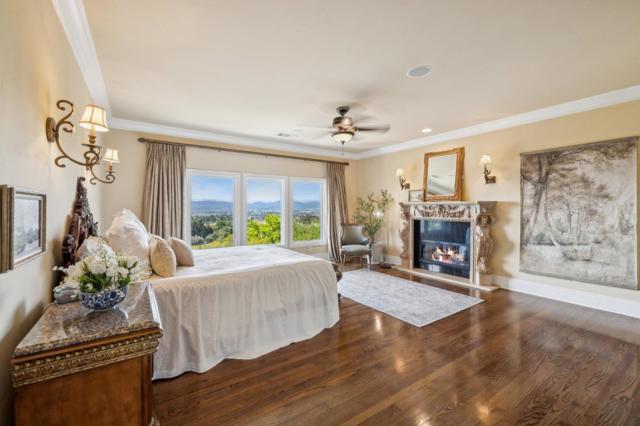 9540 Via Del Oro, Gilroy CA: https://media.crmls.org/mediaz/c0a4744a-f062-40db-88fe-fb881da9c0cc.jpg