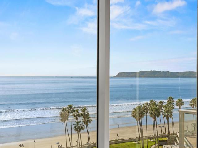 1810 Avenida Del Mundo, Coronado CA: https://media.crmls.org/mediaz/c0a4f8bc-5f2f-4487-9fcb-5abe9938c6ef.jpg