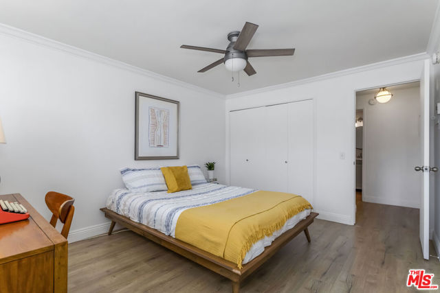 428 Hill Street, Santa Monica CA: https://media.crmls.org/mediaz/c0a55416-b5bd-4c4c-97d7-8416d122f654.jpg