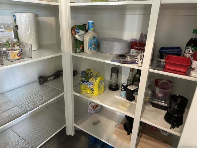 1390 SANTA VICTORIA Rd, Chula Vista CA: https://media.crmls.org/mediaz/c0a8ef25-f6c1-4dc5-be4b-870081bf0384.jpg