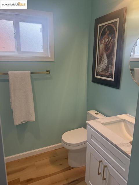 2269 Cypress AVE, San Pablo CA: https://media.crmls.org/mediaz/c0a9ff06-a28b-4cb9-b83b-e15673b94ab8.jpg