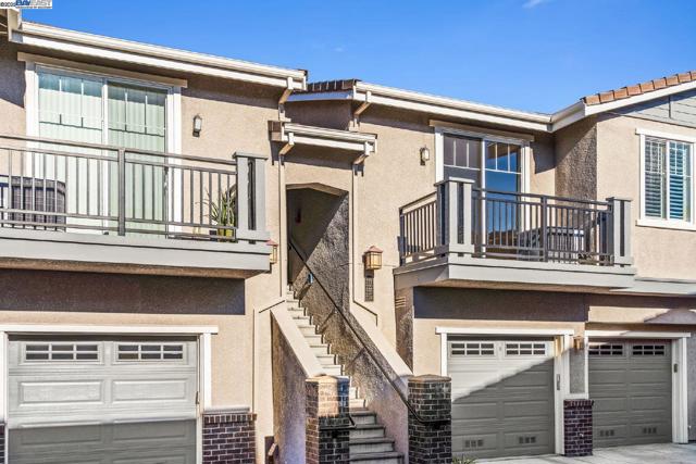 3404 Fostoria Way, Danville CA: https://media.crmls.org/mediaz/c0ac5393-0ac3-40a1-bff5-82064c94913e.jpg