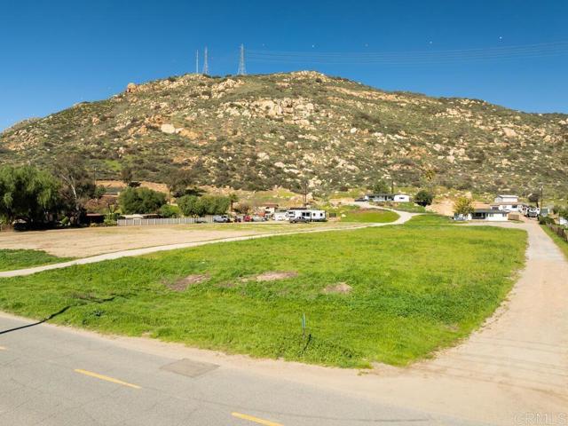 Detail Gallery Image 35 of 54 For 13508 Willow Rd, Lakeside,  CA 92040 - 3 Beds | 1 Baths