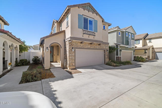 254 Hydrangea Street, Fillmore CA: https://media.crmls.org/mediaz/c0ace174-2a62-4f09-8aec-724cf8ef73c1.jpg
