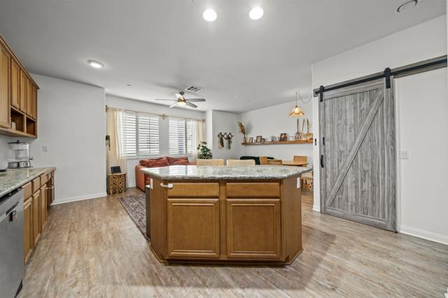 Detail Gallery Image 18 of 32 For 231 Vermont Ct, El Cajon,  CA 92020 - 3 Beds | 2 Baths