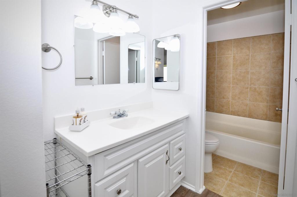 1621 Hotel Circle S - photo 15