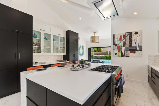 54841 Inverness Way, La Quinta CA: https://media.crmls.org/mediaz/c0b00f78-a977-4dff-8548-17819e607609.jpg