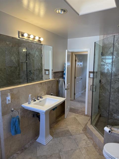 8874 Gowdy Avenue, San Diego CA: https://media.crmls.org/mediaz/c0b2e24b-8503-44ff-b913-47c3667099d4.jpg