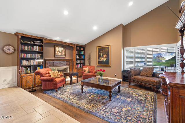 Detail Gallery Image 9 of 49 For 6228 Watertree Ct, Agoura Hills_2,  CA 91301 - 4 Beds | 3 Baths