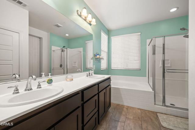 396 Edgewood Drive, Fillmore CA: https://media.crmls.org/mediaz/c0b38f85-55d7-45b9-b889-fee3628b24b9.jpg