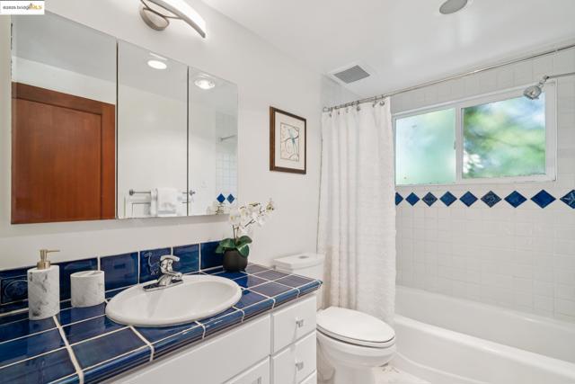 716 Cragmont Ave, Berkeley CA: https://media.crmls.org/mediaz/c0b3f38c-7d2c-405e-ab5f-49db371d2ca5.jpg