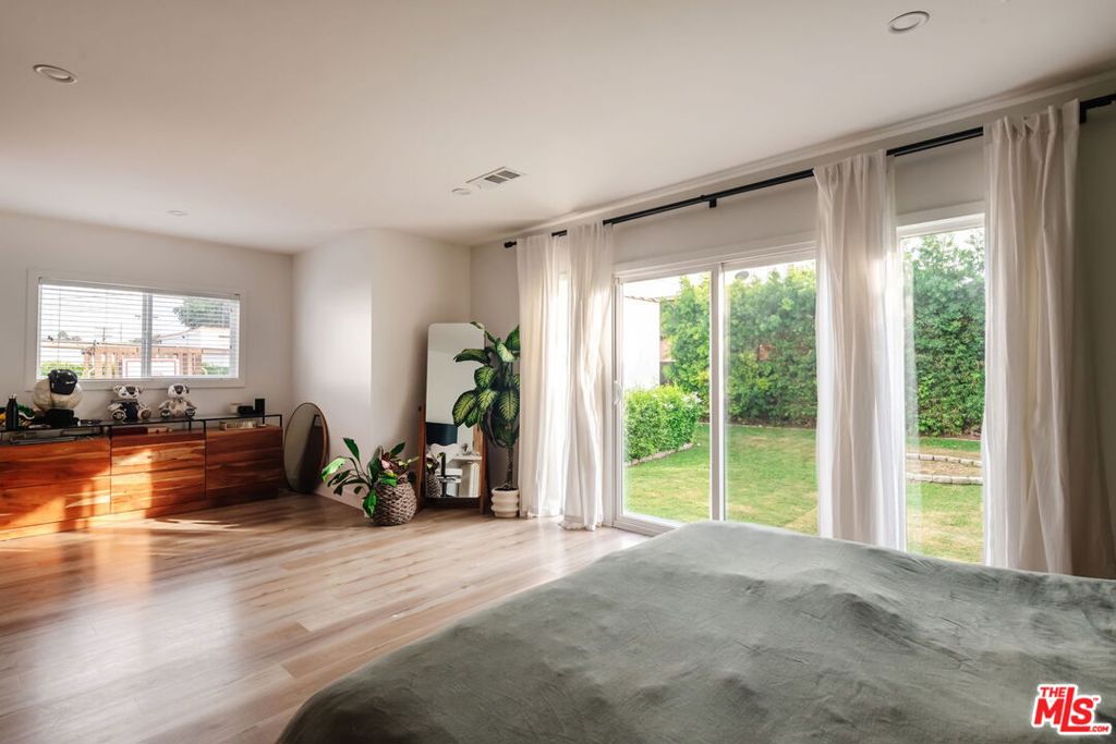 C0B42F75 Baab 4309 95D9 2145434E0420 2422 W 77Th Street, Inglewood, Ca 90305 &Lt;Span Style='BackgroundColor:transparent;Padding:0Px;'&Gt; &Lt;Small&Gt; &Lt;I&Gt; &Lt;/I&Gt; &Lt;/Small&Gt;&Lt;/Span&Gt;