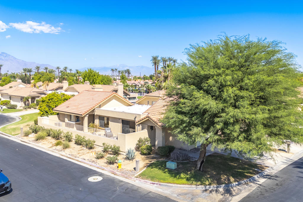 103 Verde Way
