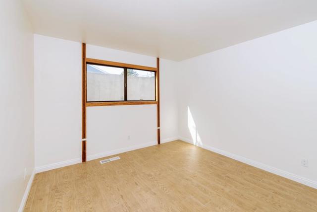 120 Alamo Avenue, Santa Cruz CA: https://media.crmls.org/mediaz/c0b6e9ed-5157-4d65-9095-25f24338511c.jpg