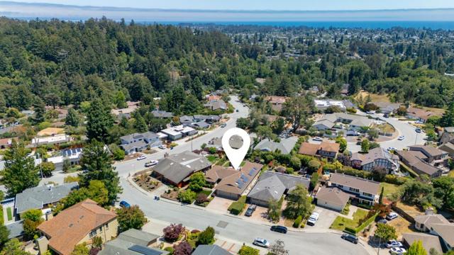 105 Jocelyn Court, Santa Cruz CA: https://media.crmls.org/mediaz/c0b706bf-8310-481d-bc3e-382a0da2f28c.jpg
