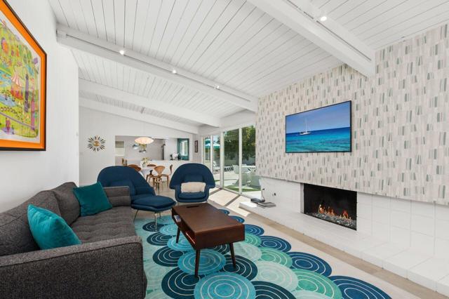 411 E Racquet Club Road, Palm Springs, CA 92262