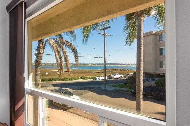 Details for 1910 Roosevelt Avenue 5, San Diego, CA 92109