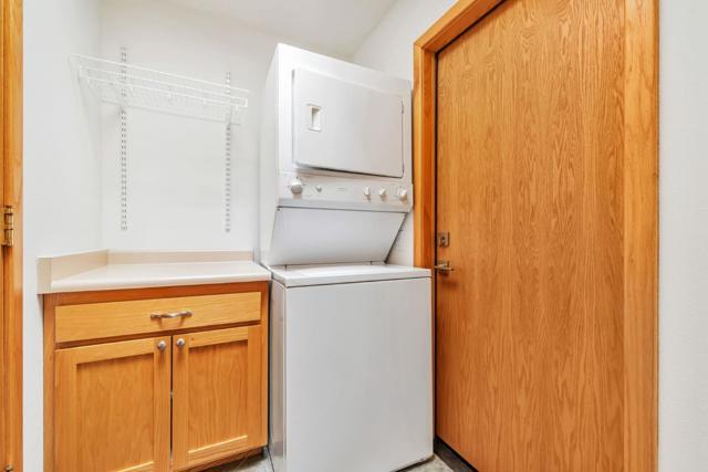 950 Oak Ridge Road, Los Gatos CA: https://media.crmls.org/mediaz/c0b906c4-6684-4911-8c8f-dcbdcfd940f9.jpg