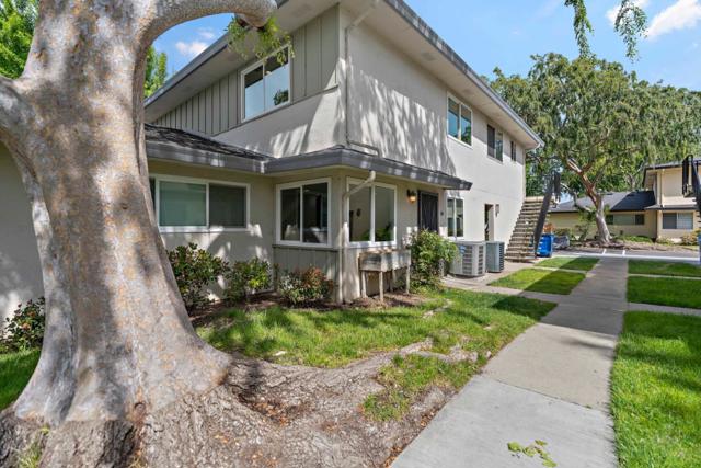 323 E Latimer Avenue, Campbell CA: https://media.crmls.org/mediaz/c0b964ce-fcca-4df3-a36c-33ffd55e020e.jpg