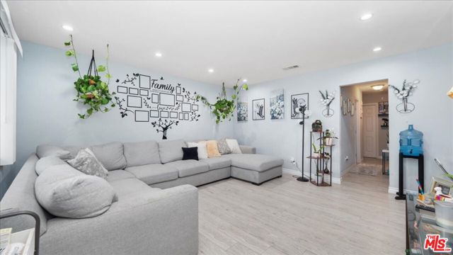 14312 Hesperia Road, Victorville CA: https://media.crmls.org/mediaz/c0b9a669-76d1-4505-a235-460392203875.jpg