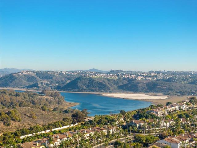 7305 San Luis, Carlsbad CA: https://media.crmls.org/mediaz/c0b9e020-a381-41b1-9146-241d633db604.jpg