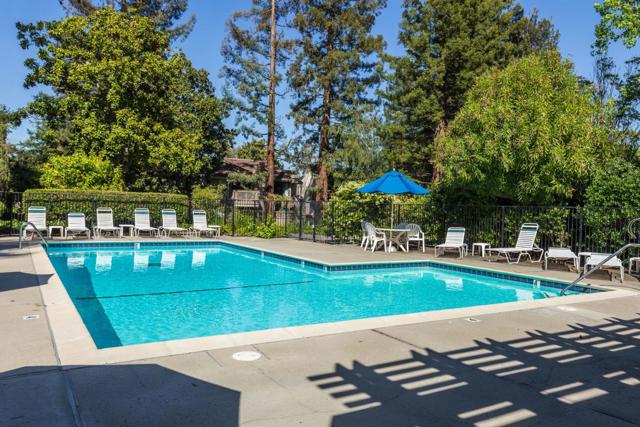 19414 Vineyard Lane, Saratoga CA: https://media.crmls.org/mediaz/c0baca4c-5ee1-48b7-80b6-fb88eb9f5fcd.jpg